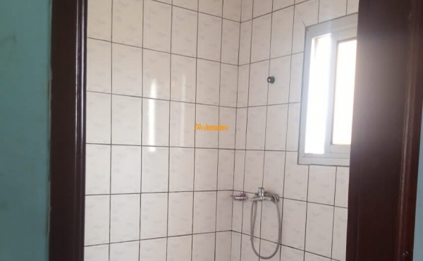 salle de bain chambre principale